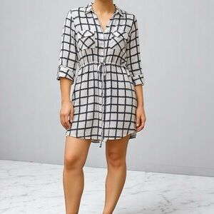 Grid Print Shirt Dress Women’s Medium M Black and White